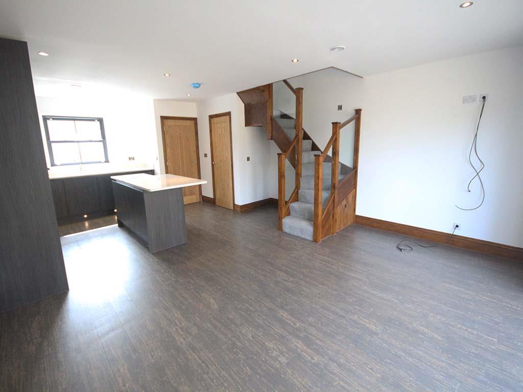 3 bedroom semi-detached house Let Agreed in Barnoldswick - IMG_6504.JPG
